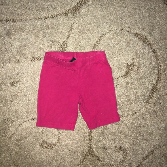 Girls pink shorts - Picture 1 of 1